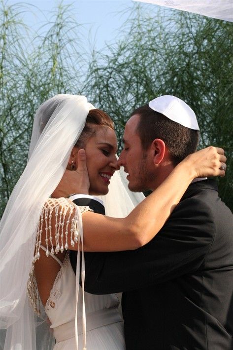 רגע אחרי שבירת הכוס (צילום: people photography)