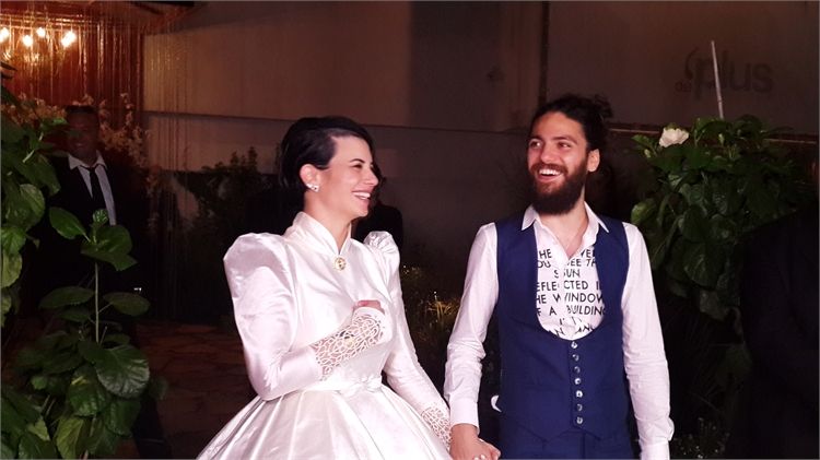 שמלות כלה חסודות: הדבר החם הבא? 1