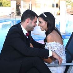 מהדמיון למציאות: הכלה שעיצבה את שמלת חלומותיה 